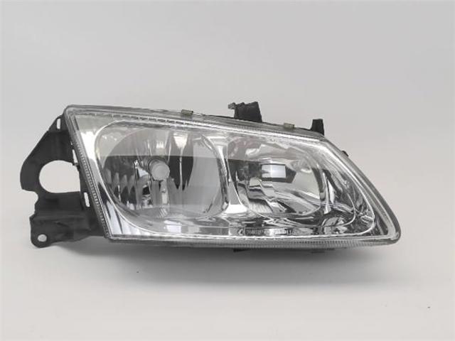 NISSAN 26010BN025 Фара правая в наличии Черкассы