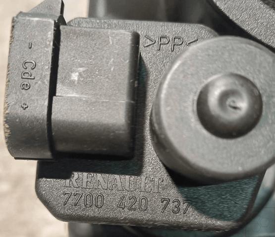 26010BN760 NISSAN Фара правая купить в Винница