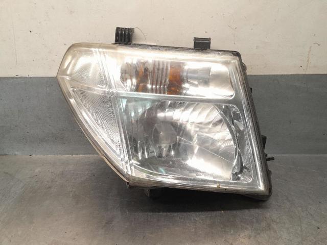 NISSAN 26010EB30A Правая фара в наличии Черновцы
