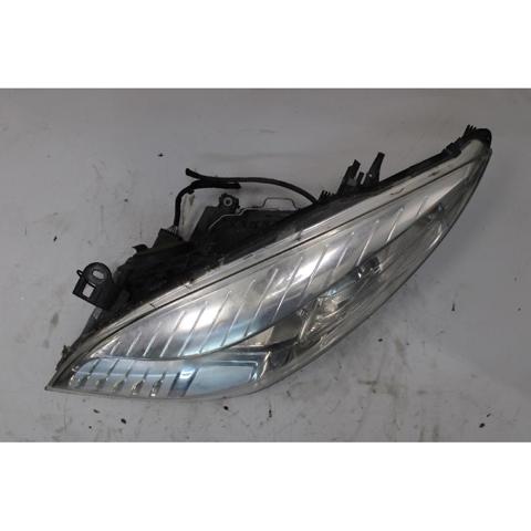 Luz esquerda 260600017R RENAULT