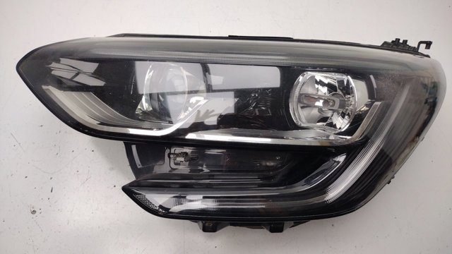 260602792R RENAULT Левая фара купить в Львов