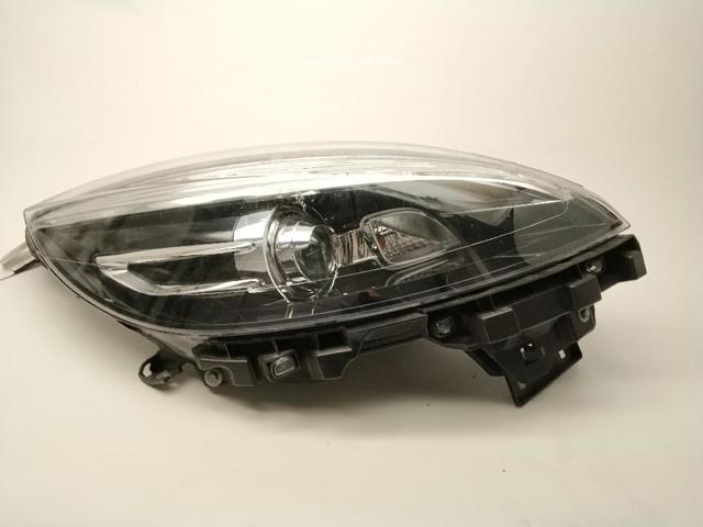 260603590R RENAULT Левая фара купить в Каменское