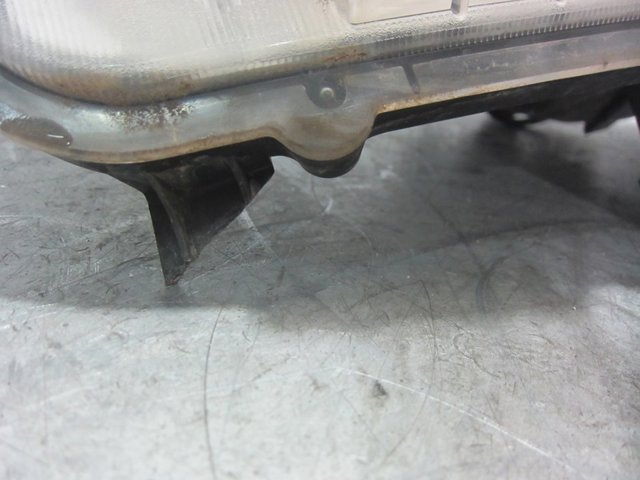 NISSAN 260603UF2B Левая фара в наличии Полтава