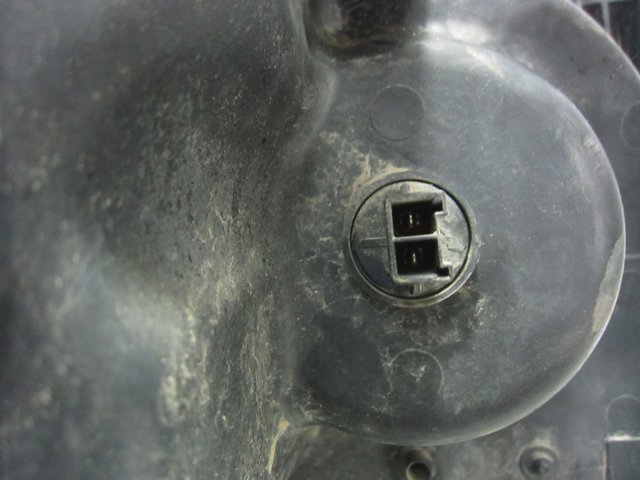 NISSAN 260603UF2B Левая фара в наличии Ирпень