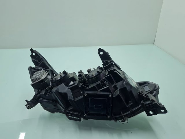 RENAULT 260604601R Левая фара в наличии Каменское