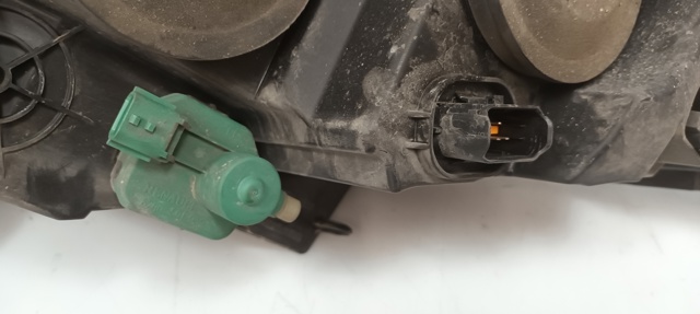 260605375R RENAULT Фара левая купить в Ужгород