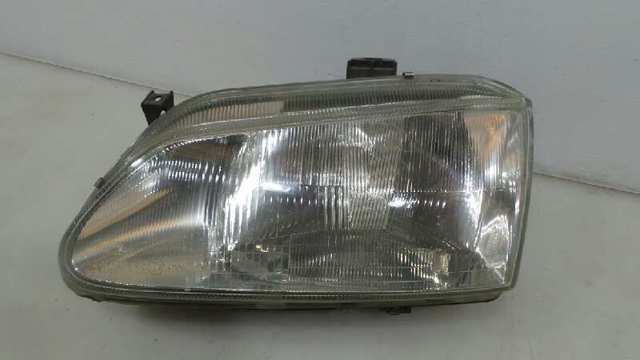 260605784R RENAULT Фара левая купить в Львов
