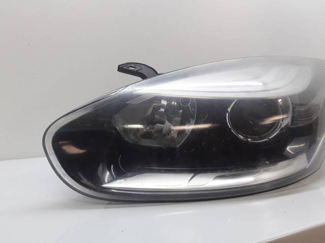 RENAULT 260605817R Левая фара в наличии Днепр