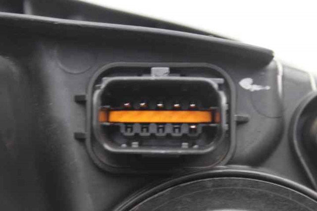RENAULT 260606727R Левая фара в наличии Тернополь