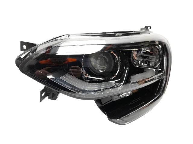 RENAULT 260607159R Левая фара в наличии Черкассы