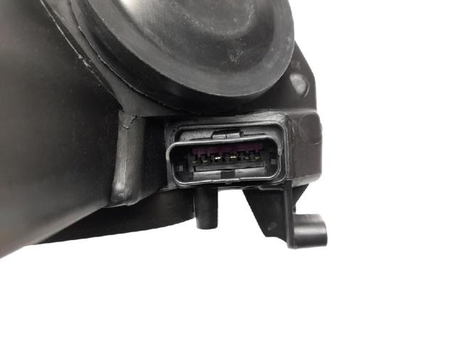 260607449R RENAULT Левая фара купить в Днепр
