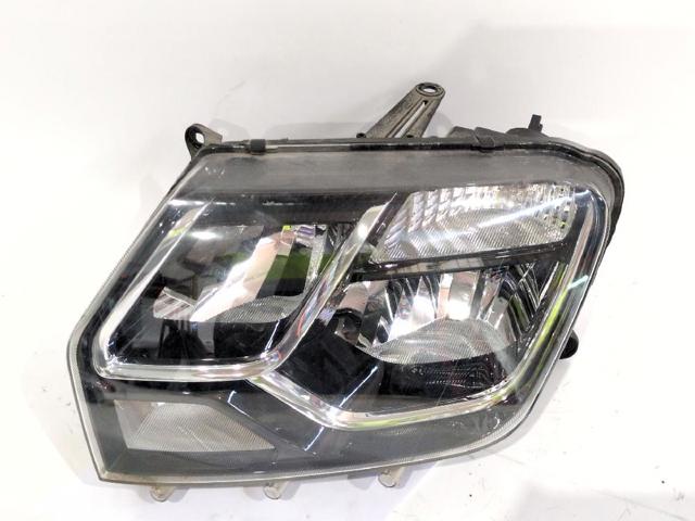RENAULT 260608209R Левая фара в наличии Николаев