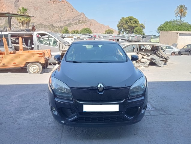 Luz esquerda 260608405R RENAULT