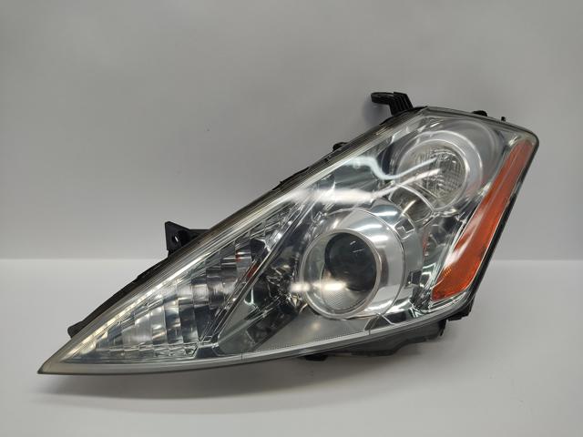 Luz esquerda 26060CC025 Nissan