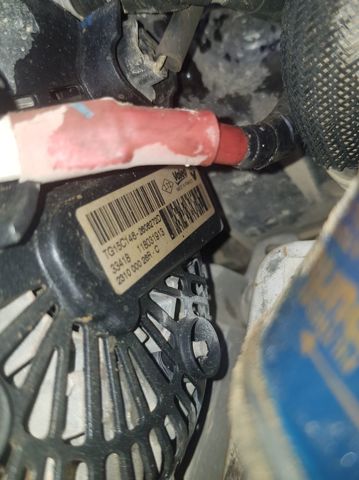 RENAULT 2606272D Генератор в наличии Ужгород