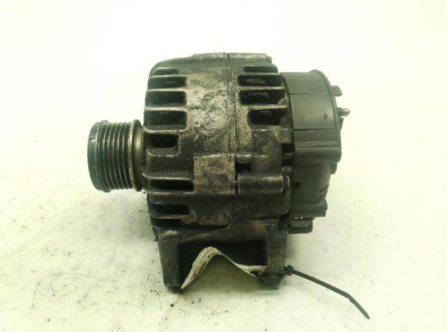 RENAULT 2606272D Генератор в наличии Хмельницкий
