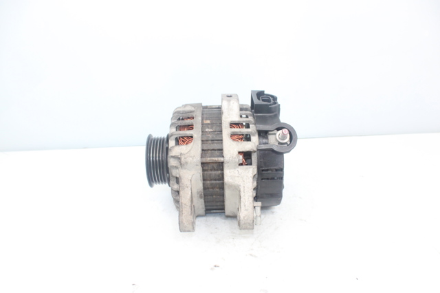 HYUNDAI 2606900 Генератор в наличии Черкассы