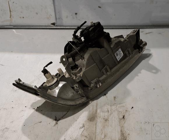 260752F901 NISSAN Левая фара купить в Ужгород
