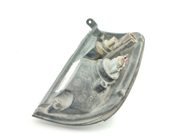 261102S425 Поворотник правый купить Кривой Рог