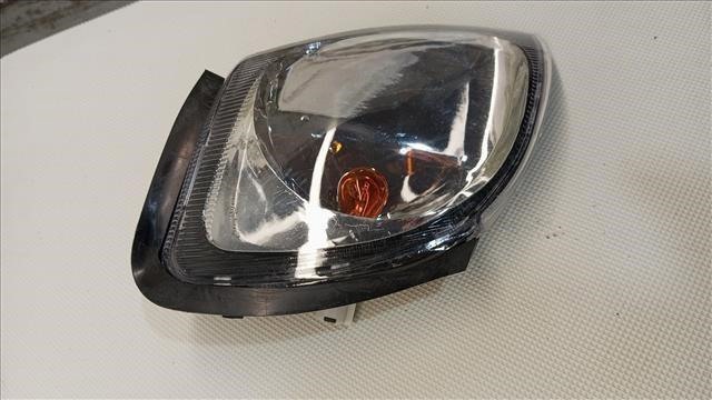 261300X000 Указатель поворота правый купить Черновцы