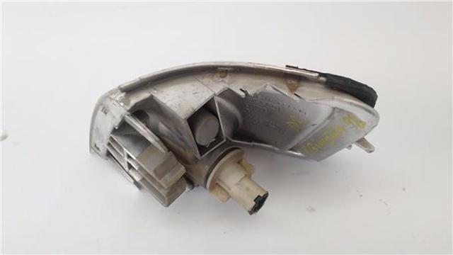 NISSAN 261302F000 Поворотник правый в наличии Чернигов
