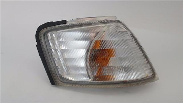 NISSAN 261302F000 Указатель поворота правый в наличии Павлоград