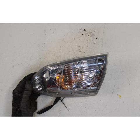 NISSAN 261308H700 Поворотник правый в наличии Львов