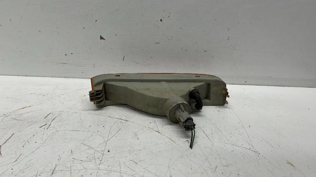 NISSAN 261309C000 Указатель поворота правый в наличии Одесса