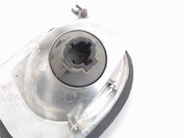 NISSAN 261357C000 Поворотник левый в наличии Винница