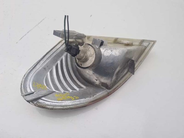 26135BM415 NISSAN Поворотник левый купить в Украина