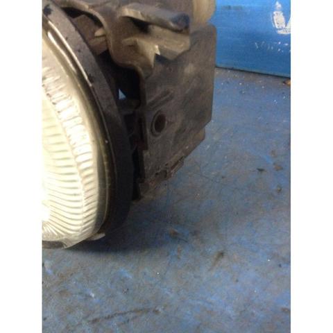 26150BM425 NISSAN Фара противотуманная правая купить в Павлоград