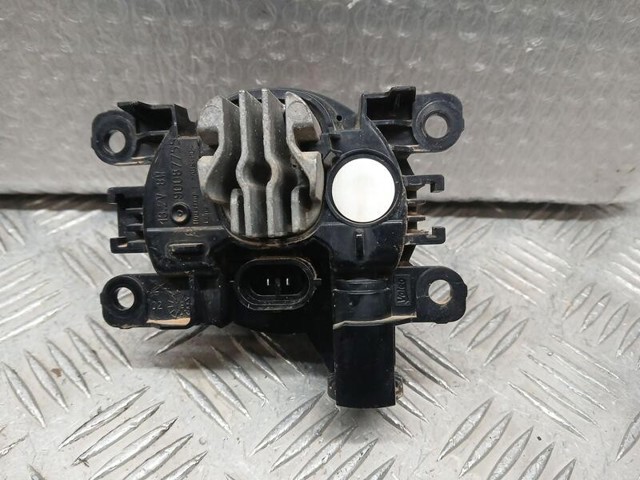 261555538R RENAULT Фара противотуманная левая купить в Каменское