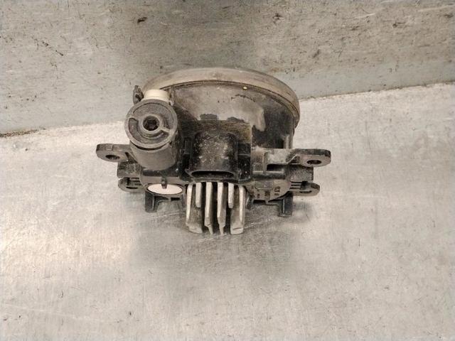 261556200R RENAULT Фара противотуманная левая купить в Сумы