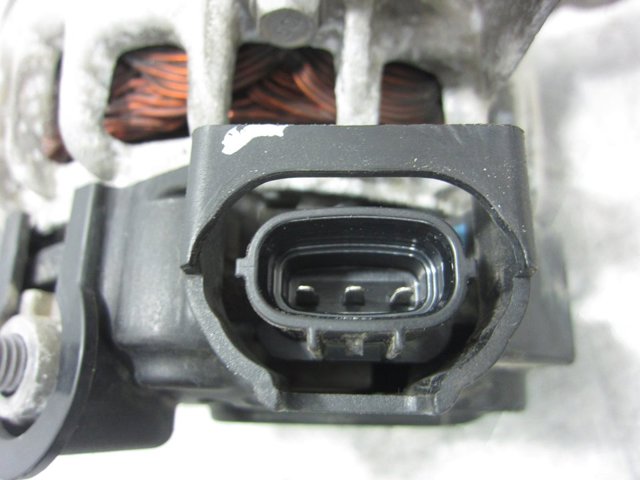 HYUNDAI 2622650 Генератор в наличии Киев