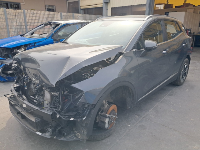 HYUNDAI 264102U000 Радиатор масляный (холодильник), под фильтром в наличии Одесса