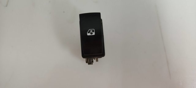 RENAULT 2648804 в наличии Харьков
