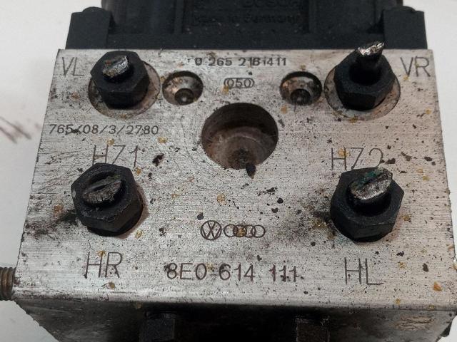 Unidade hidráulico de controlo ABS Audi A4 8D5