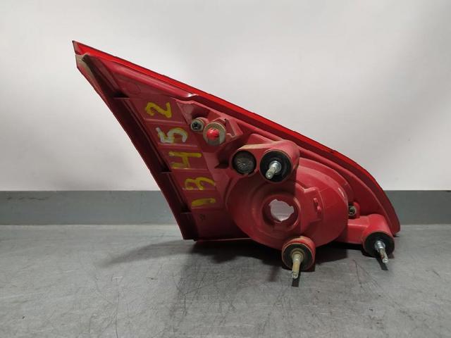 NISSAN 265401AA1A Фонарь задний правый внутренний в наличии Тернополь