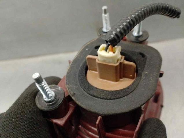 NISSAN 265401CH0A Фонарь задний правый внутренний в наличии Тернополь