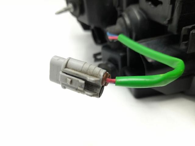 265506UN1A NISSAN Фонарь задний правый внутренний купить в Черкассы