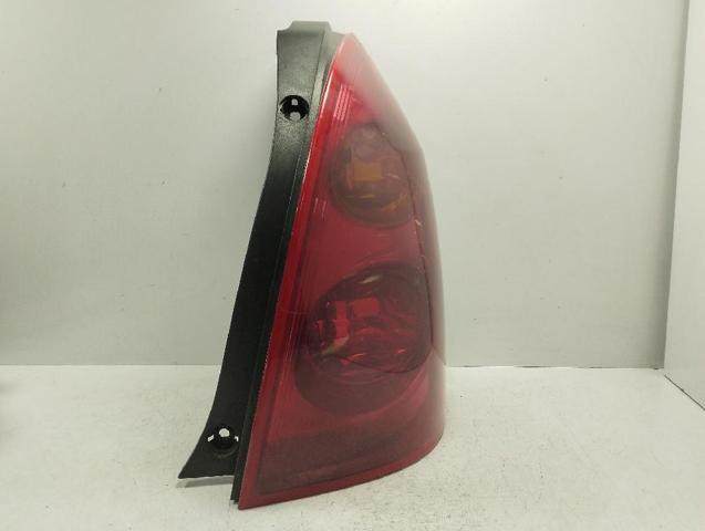 26550AU40A NISSAN Фонарь задний правый купить в Харьков