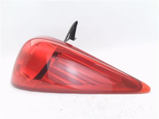 26550EM00A NISSAN Фонарь задний правый купить в Чернигов