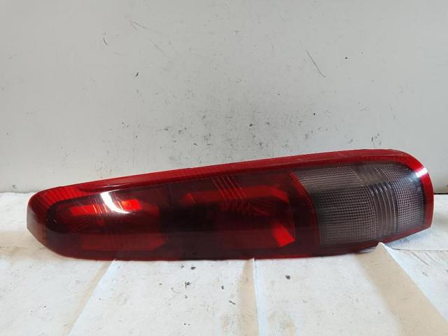 26550EQ00B NISSAN Фонарь задний правый купить в Киев