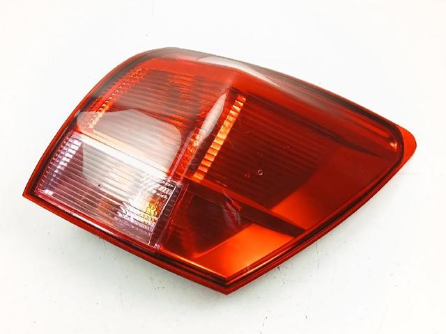 26550EY00A NISSAN Фонарь задний правый внешний купить в Тернополь