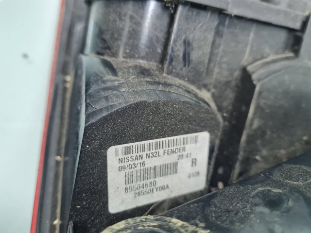 NISSAN 26550EY00A Фонарь задний правый внешний в наличии Киев