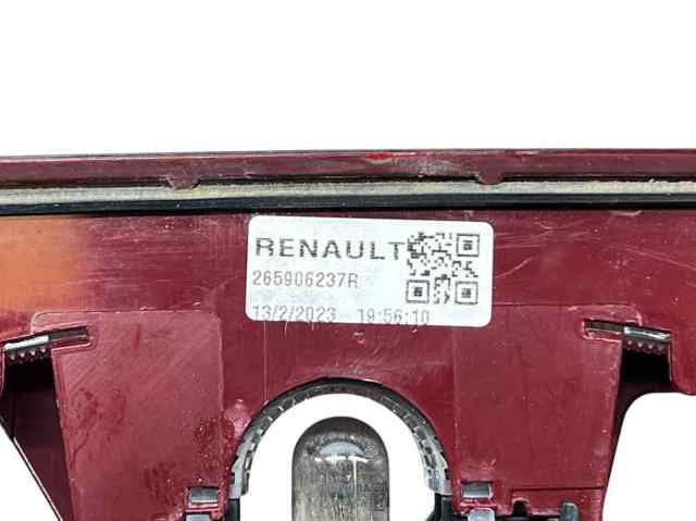 Sinal de parada traseiro adicional Dacia Sandero 3