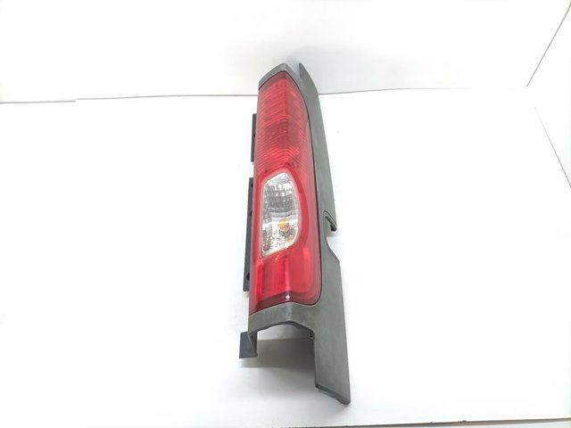 Luz traseira esquerda para Renault Trafic caixa fechada (AB 4.01) L1H1 caixa fechada curta / 04.01 - 12.11 265A60118R