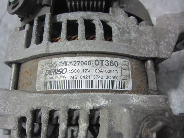 TOYOTA 270600T360 Генератор в наличии Львов