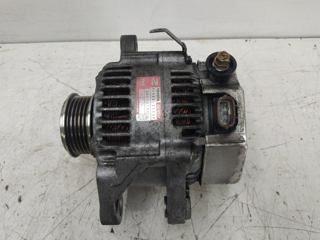 TOYOTA 2706033040 Генератор в наличии Винница