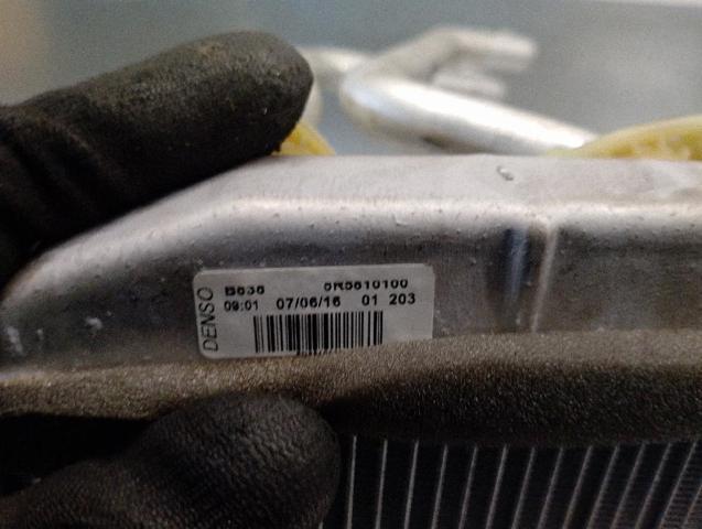 RENAULT 271151577R Радиатор печки в наличии Кривой Рог